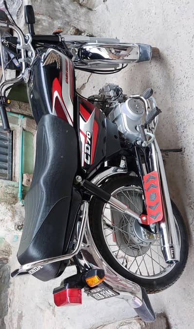 Cd 70 2024/2025 Model,  One handed bike,  Lush Conditions