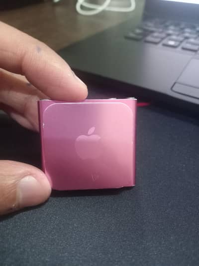 Orignal Apple Ipod For Sale. Working Perfect.