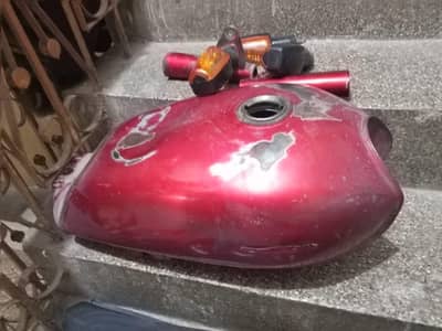 tank bike sa utari ha abhi A1 ha koi leakage nahi ha