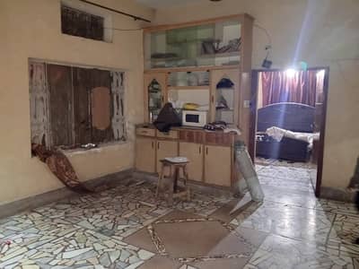 2 Beds Drawing Portion