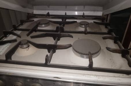 Italian Gas stove and electric oven