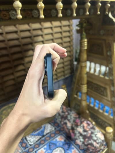 IPHONE14 UPDATE IOS 26  NON PTA JV 128GB WITH BOX condition 10 by 10