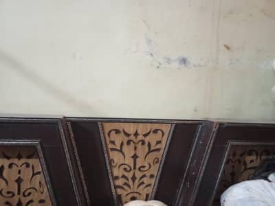 wooden king size bed