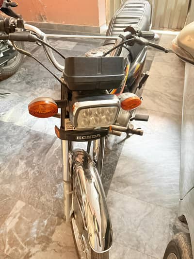 Honda 125 total genuine