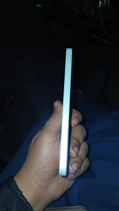 samsung a16 8.5 month warranty h daba bi sath h ìorignal cable bhi h