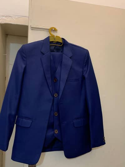 11. to. 14 years boy three piece