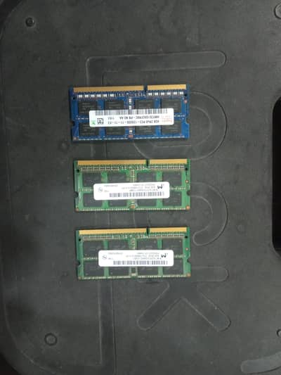 4 GB DDR3 RAM