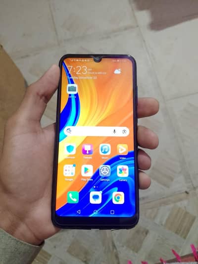 Used mobile Huawei y6s