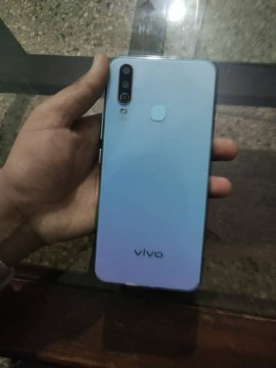 Vivo Y17