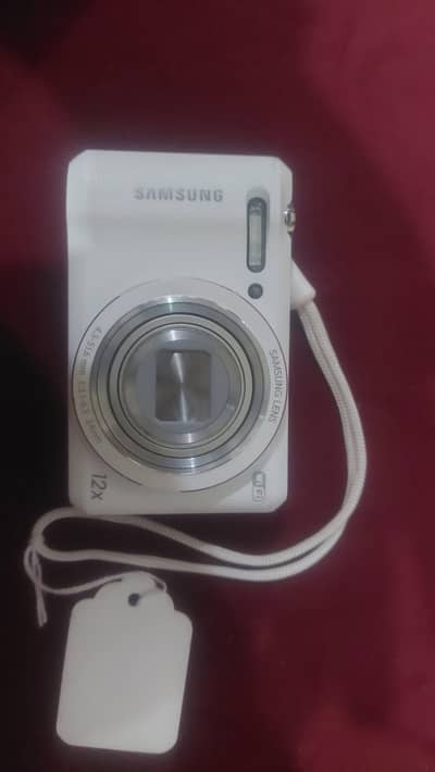 Samsung WB35F Smart WiFi Digital Camera White