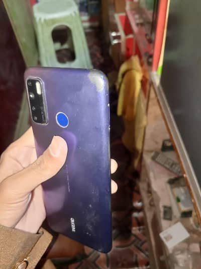 tecno camon 15. . . 4. . 64 gb