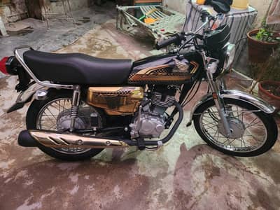 Honda CG125 Golden edition