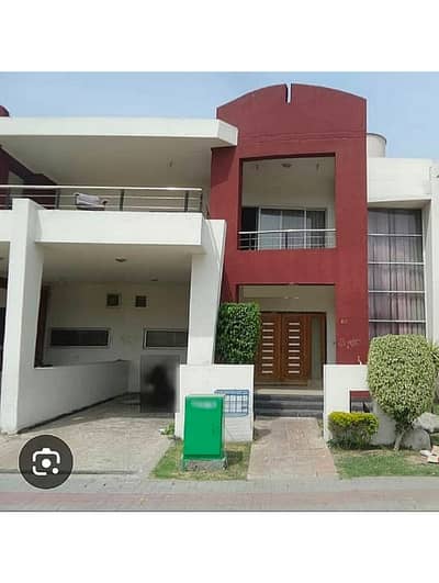 Vip 8 Marla Luxury Furnished House Available For Rent In Bahria Town Lahore