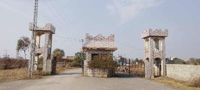 10 marla plot for sale chakri road han village