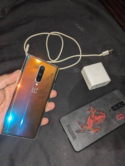 OnePlus 8 (8/128GB) Global -  Lush Condition with Original Charger