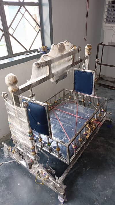 julley bikual new condition 10 by 10