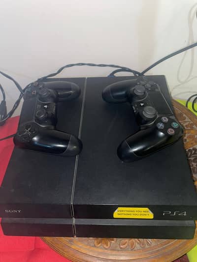 PLAYSTATION 4 (1TB Storage) Read Description!