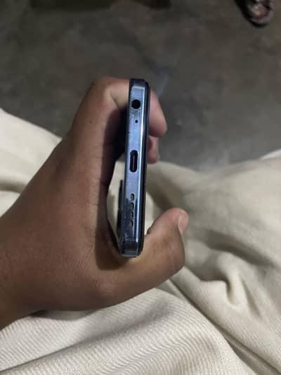 Infinix hot 40i Brand New Open Repair warranty with Box and charger
