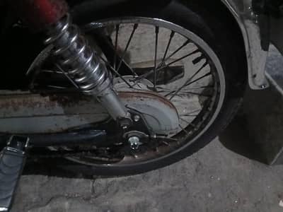 Road prince bike 70cc bilkul new hay