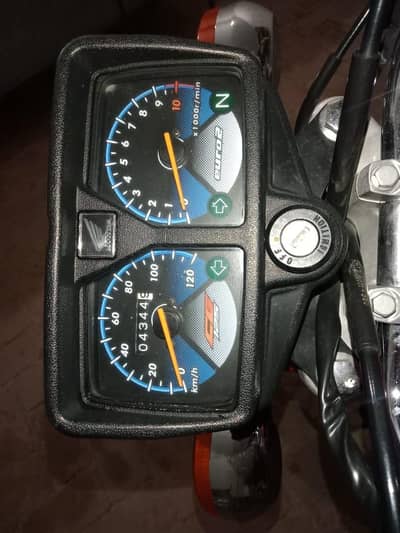 125 Brand New condition All geniun