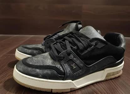 Lv shoes Trainer Sneakers [Black Monogram] – 100% Original