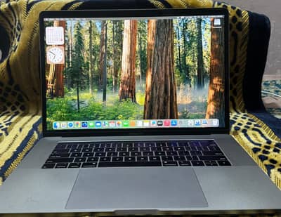 MacBook Pro 15" inch, 2019, Core i9, 32GB, 512GB, Graphic Card 4GB