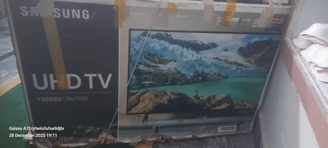 original samsung 43inch smart 4k UHD led tv for sale
