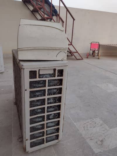 1.5 ton Haier non inverter