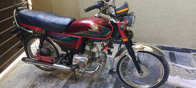 Honda CD 70 Total Genuine