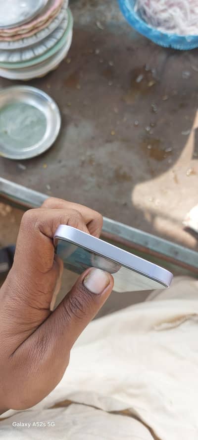 I phone 12 64 jv 10 by 10