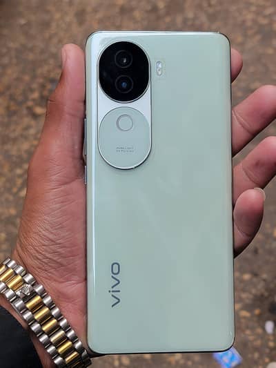 vivo v40e