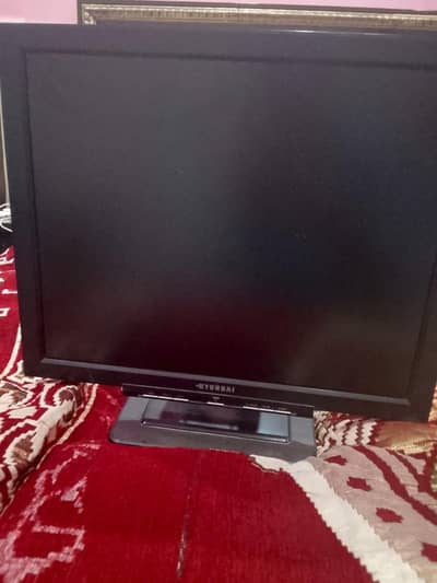 17 inch computer LCD All ok urgent for sale