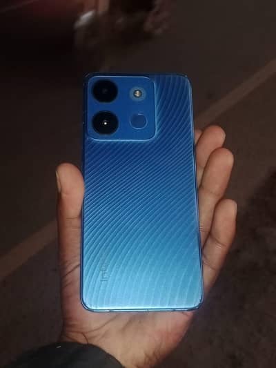 infinix Smart 7 touch glass tuta hua hai