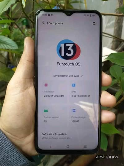 lush phone 8+4/128 y33s all ok with box charger