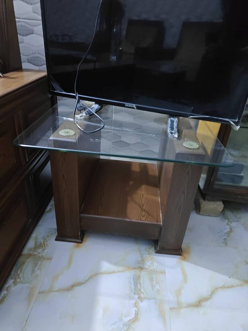 Sofa Set 3+1+1 plus Table Set 7