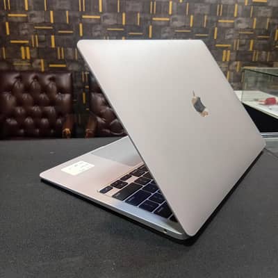 MacBook Air 2020 || M1 Chip || 8/512 GB || Sale