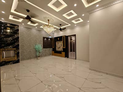 10 Marla Like A Brand New House For Rent In Bahria Town Lahore