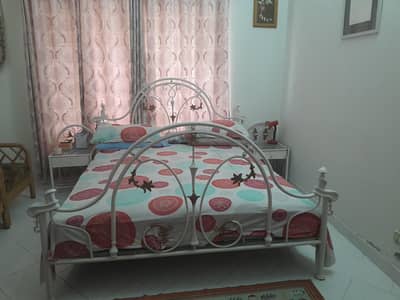 Iron bed set with mattress