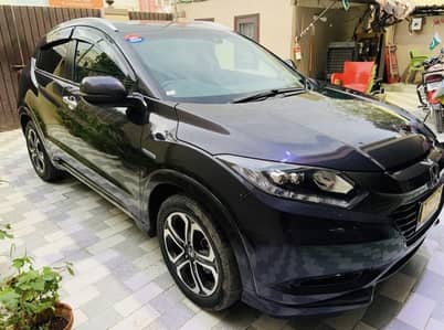 Honda Vezel 2017 Model / 2021 Registered