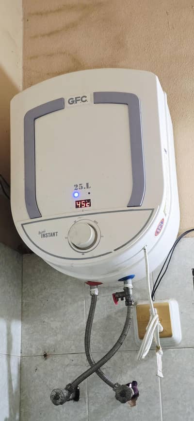 Instant Geyser (GFC) 25 Liter