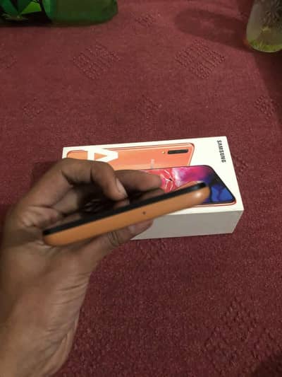 samsung glaxy A70 pta approved uegent for sale