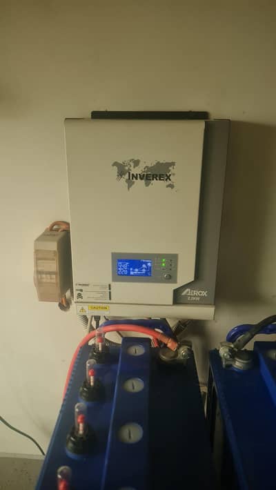 Inverex Aerox 2.2 with x2 Tubular batteries 10 months warranty left