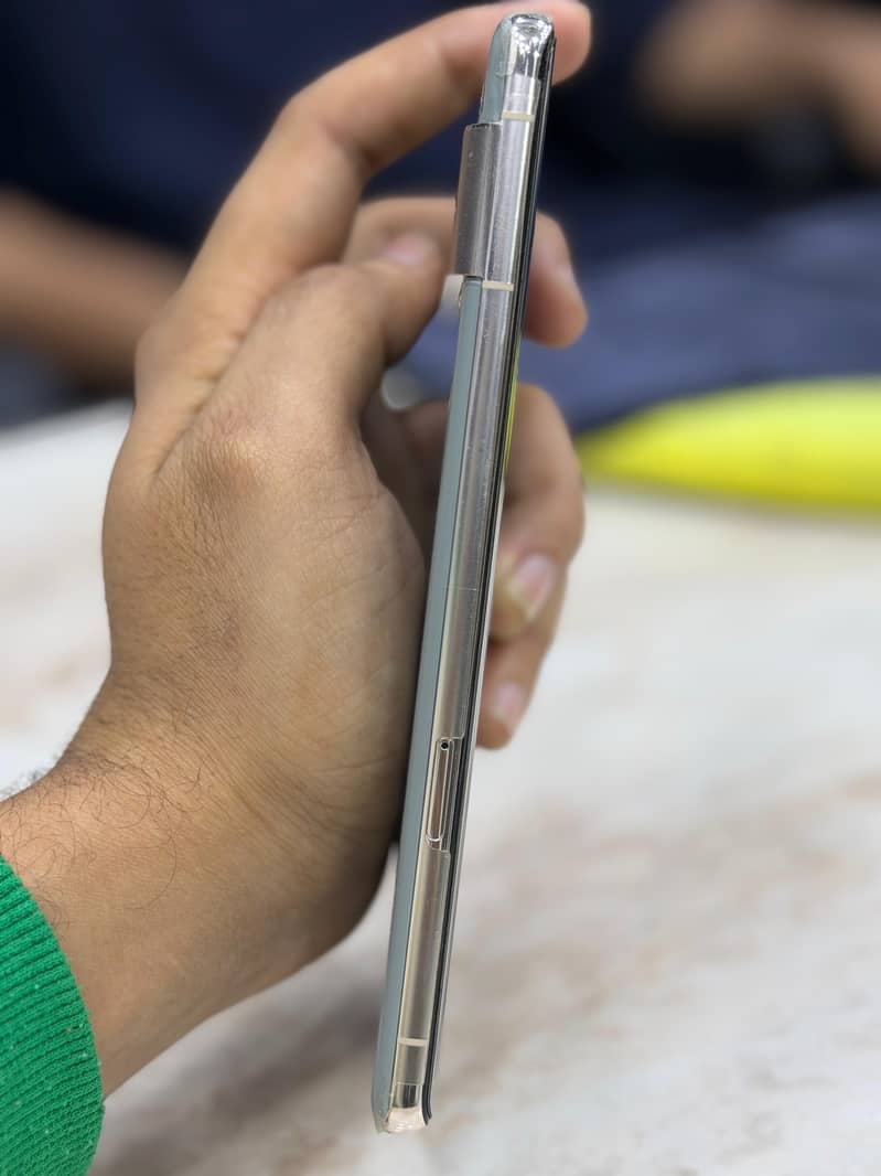 Google Pixel 7 Pro 4