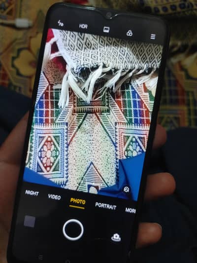 9.5 by 10 alright 4Gb ram 64 Gb memory fast fingerprint  sensor