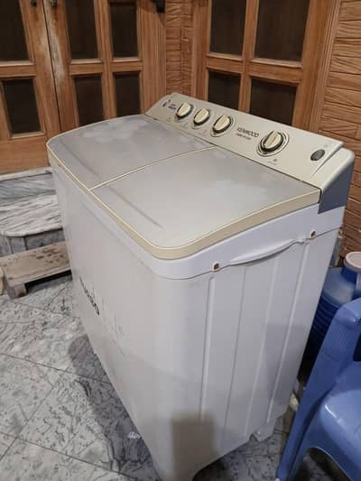 Kenwood Twin tub washing machine