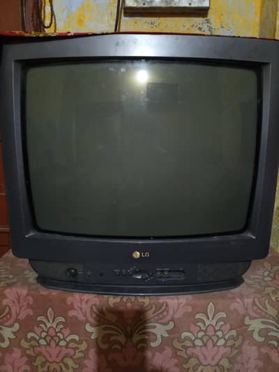 LG t. v