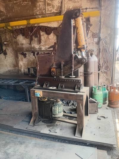 iron cutting machine