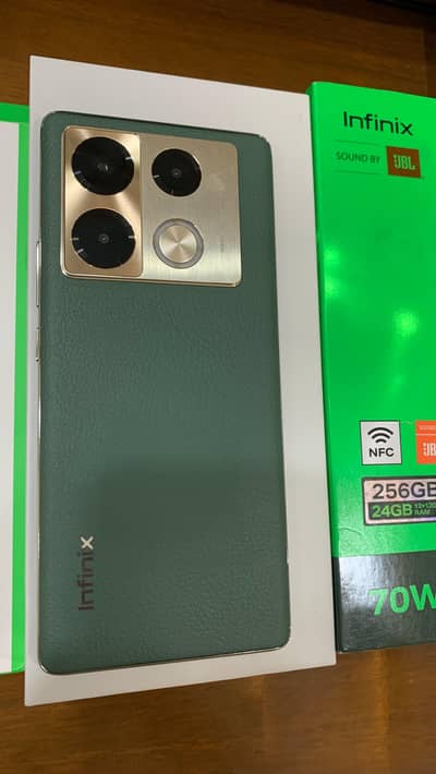 Infinix Note 40 pro wireless charger