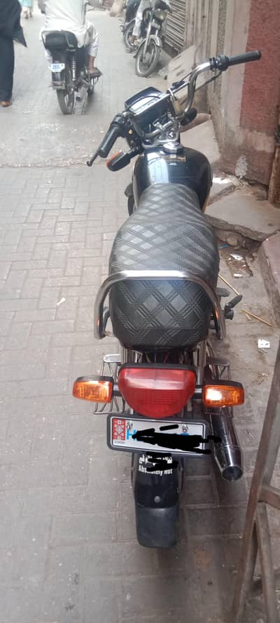 express 2022 model  70.000