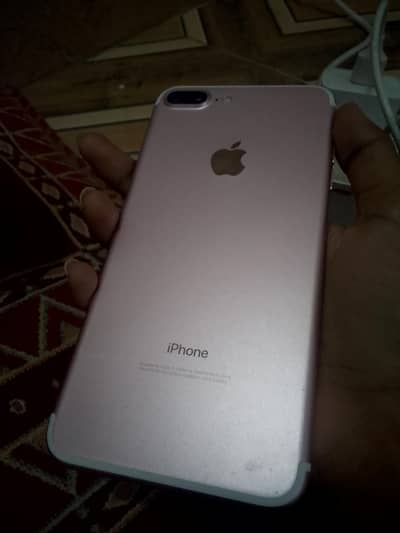 Iphone 7 plus urgent sale